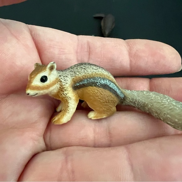 Safari Ltd Animal Toys Miniature Toy Figurine lot - Picture 3 of 5